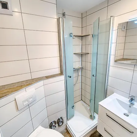 - Haus L, App 0l0708 Heiligenhafen